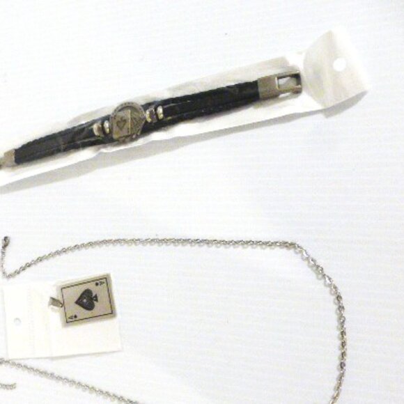 Leather ACE CARD BRACELET Metal ACE PENDANT & NECKLACE Card Deck Casino - Picture 2 of 14